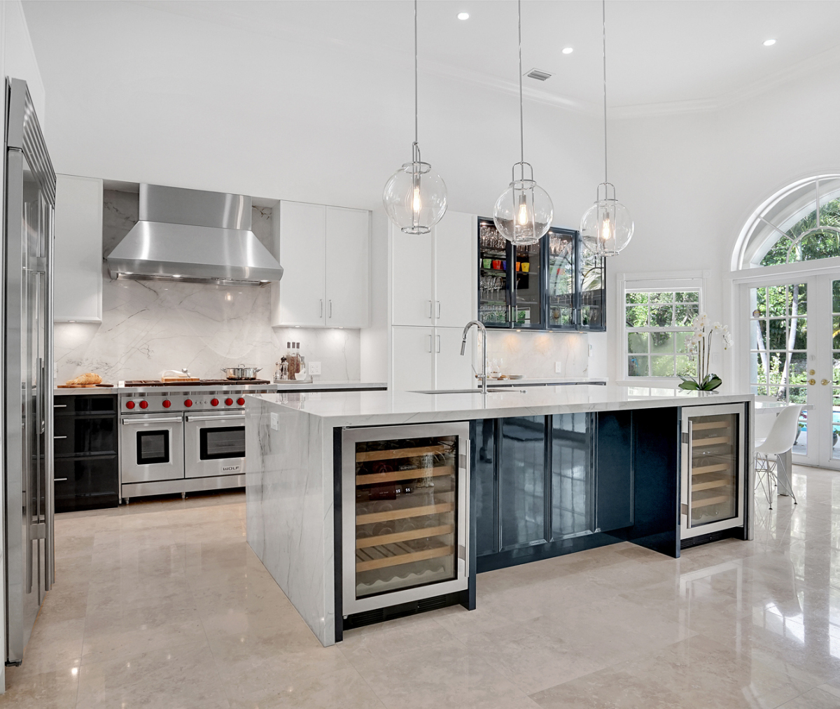 Contemporary Coastal in Pinecrest