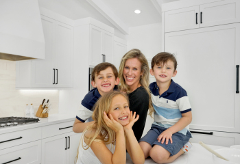 THE FASHIONABLE HOSTESS KITCHEN