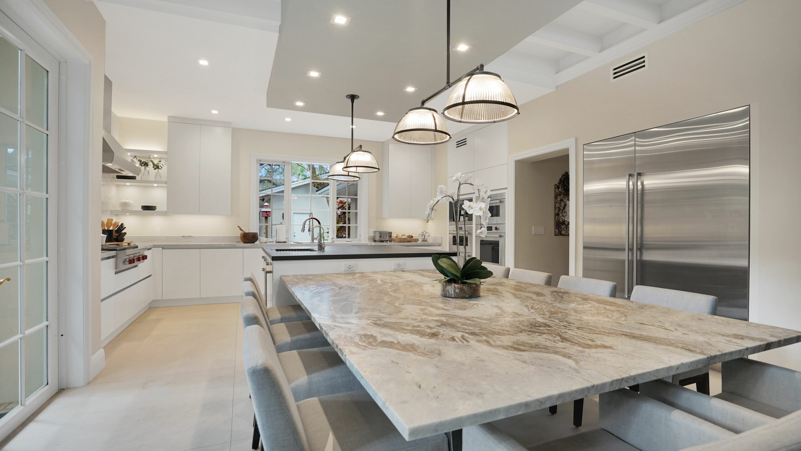 Custom Kitchen Cabinets in Key Largo, Miami Lakes, Miami, Miami Beach, Kendall, and Coral Gables