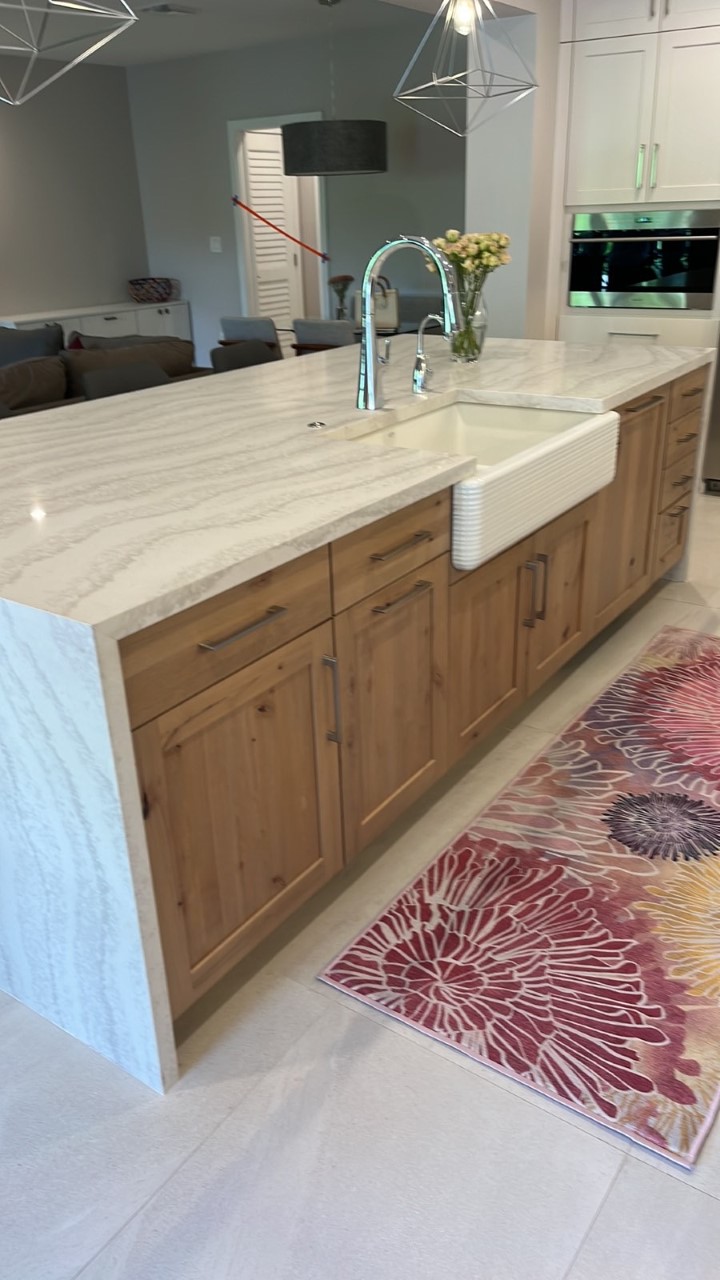 Kitchen Island with Layered Neutrals in Pinecrest, Palmetto Bay, Coral Gables, Ocean Reef, Key Largo, Miami