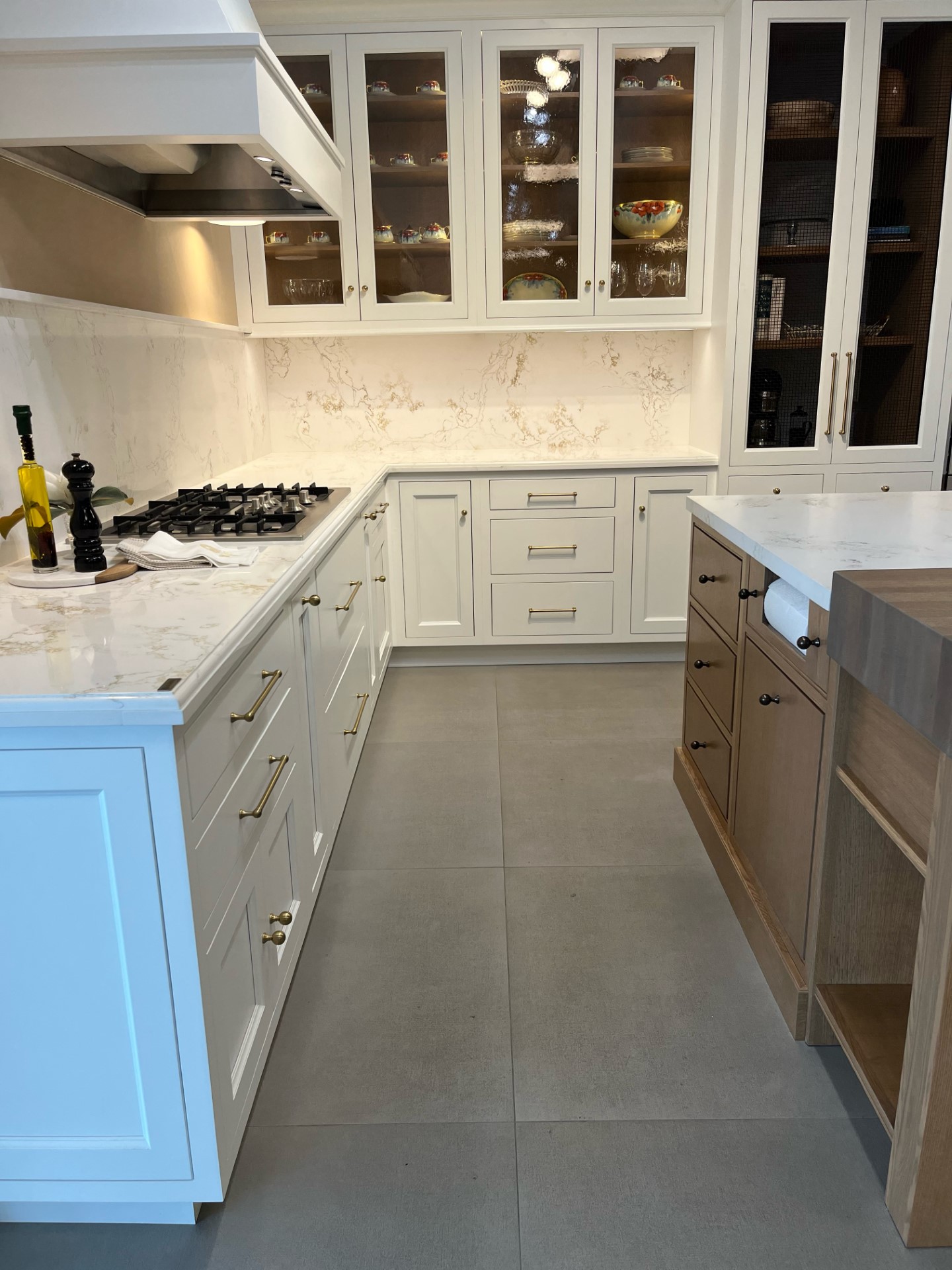 Covington Kitchen Cabinets in Pinecrest, Palmetto Bay, Coral Gables, Ocean Reef, South Miami, Miami